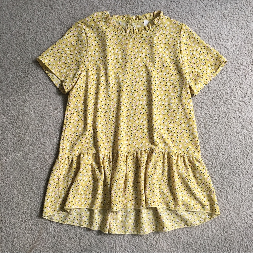 Short sleeve floral peplum top
